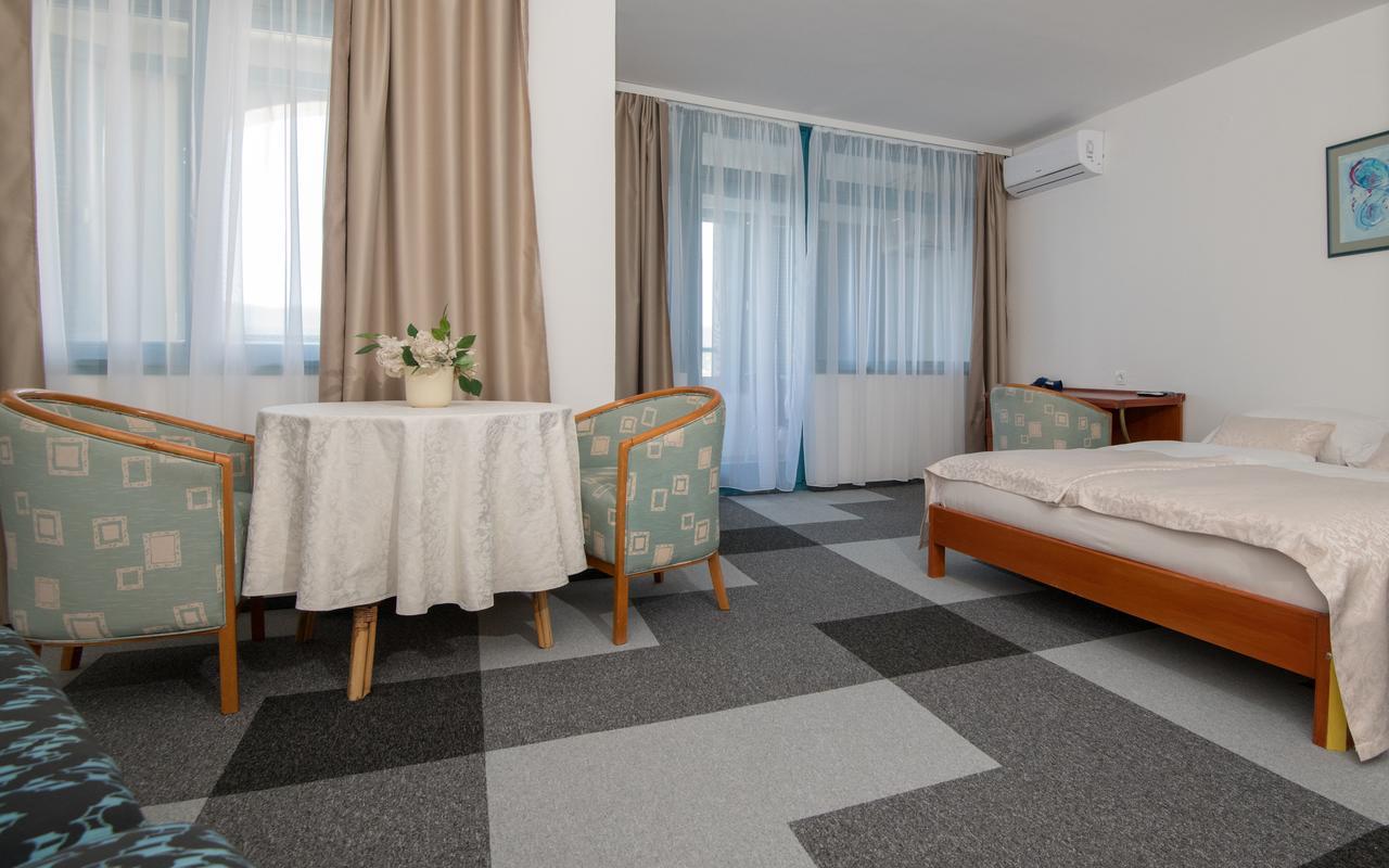 Hotel Stella Neum Exterior photo