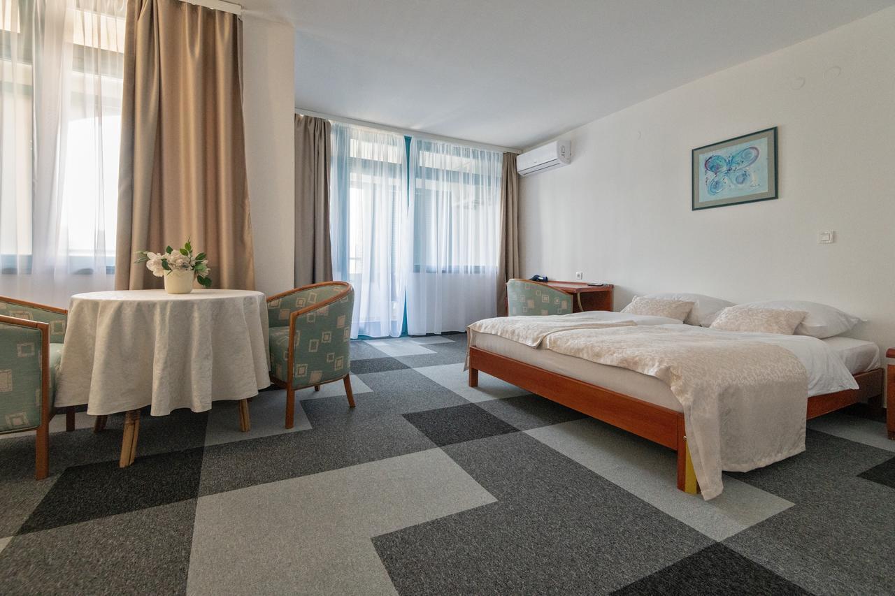 Hotel Stella Neum Exterior photo